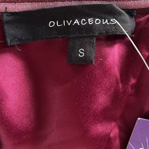 NWT - S - MAROON/BURGUNDY OFF SHOULDER RUFFLE BODY CON MINI DRESS - Picture 3 of 5